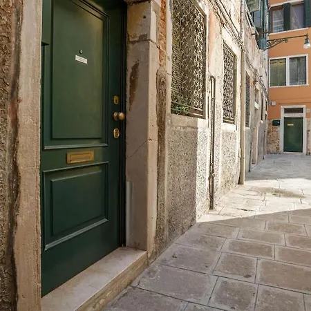 Riva Di Biasio & Sestiere Santa Croce X4 Daire *