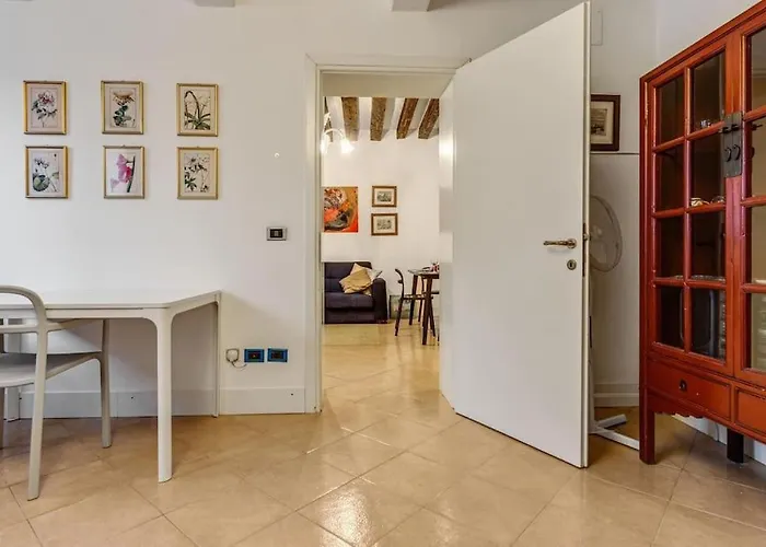 Riva Di Biasio & Sestiere Santa Croce X4 Venedig