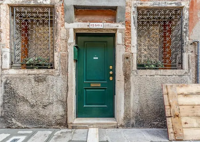 Riva Di Biasio & Sestiere Santa Croce X4